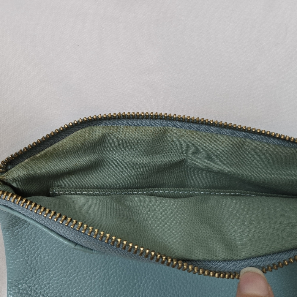 Lodis Women's Turquoise Pebbled Leather Gold Hardware Zipper Wristlet Clutch - Picture 6 of 10
